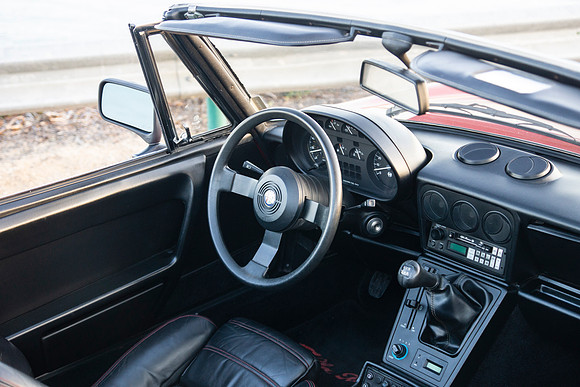 1987 Alfa Romeo Spider Veloce