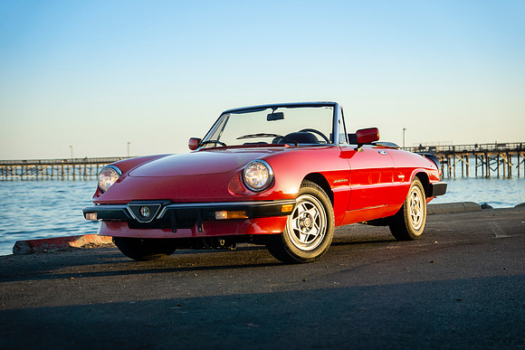 1987 Alfa Romeo Spider Veloce